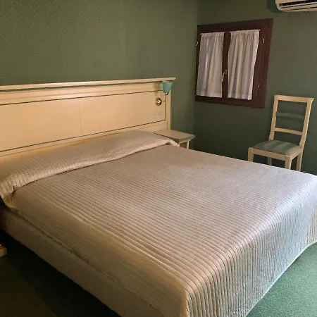 Ruga Rialto 3* Veneza