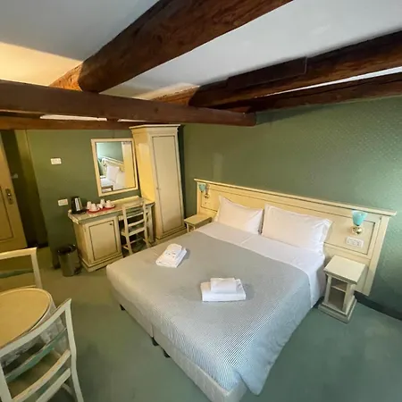 Ruga Rialto Guest house
